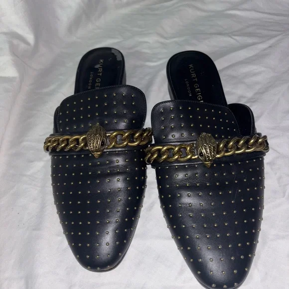 Kurt Geiger Black Mules with Gold Chain Detail 40.5 - Picture 2 of 6